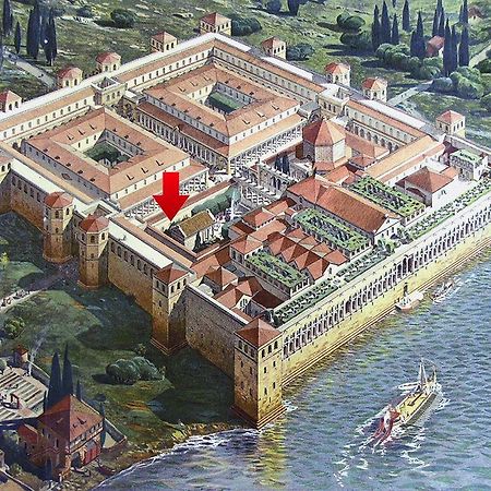 Apartment Roman Heritage スプリト 部屋 写真